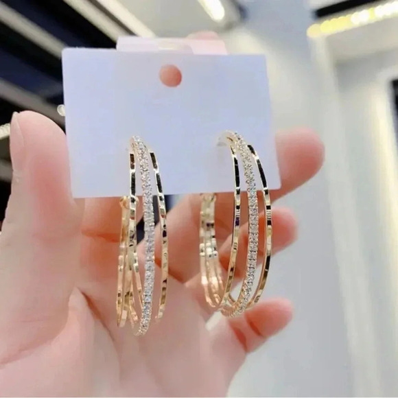 Three-Layer C-Shape 18K Gold-Plated Hoop Earrings - Picture 6 of 8